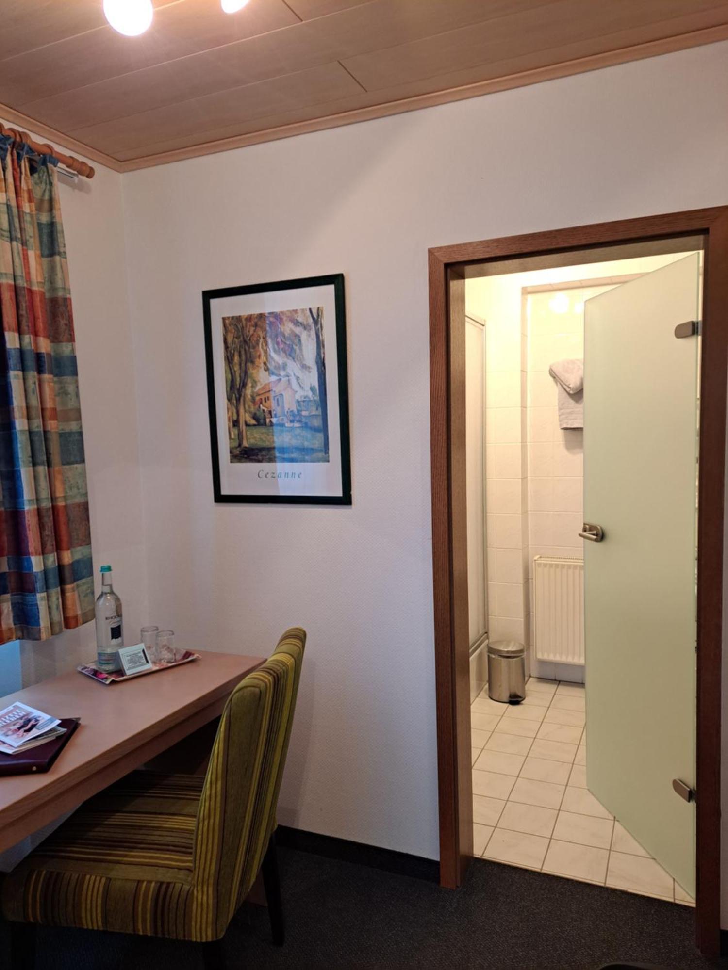 Cafe- Pension Fernblick, Incl Meinecardplus Виллинген Экстерьер фото